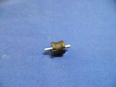 Original Ersatzteil Solo Kettensäge 644, 651, 656 : Gummipuffer