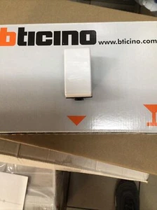 Bticino serie matix AM5001 interruttore Unipolare - Foto 1 di 1