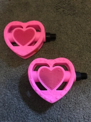 ROSE AND WHITE RETRO Old School BMX KIDS Pedals w/Hearts & w/Reflectors - Image 1 of 4