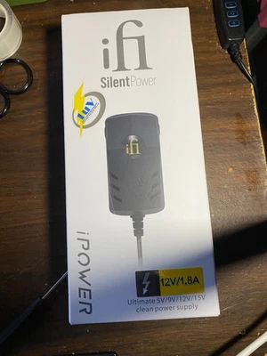 ifi iPower 12v Audiophile ¡Audiófilo de bajo ruido! Foto 1 de 3