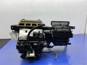 2022 - 2023 HYUNDAI SANTA CRUZ OEM A/C HEATER EVAPORATOR BLOWER MOTOR HOUSING - Picture 1 of 7