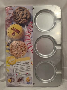 Wilton 6 Runde Keks Leckerli Pfanne 2105-8105, 1998 Neu/Versiegelt Neu aus altem Lagerbestand - Bild 1 von 2