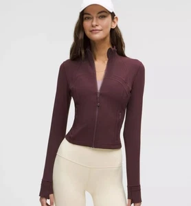 lululemon Define Cropped Jacket Nulu Plum - Picture 1 of 3