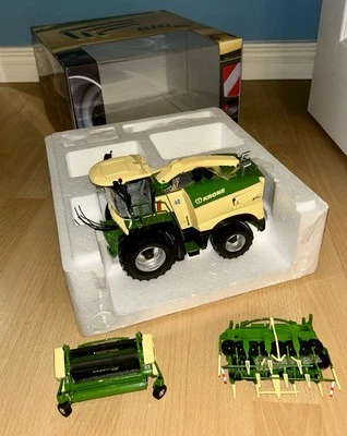 ROS Krone Big X 1180 1:32 Scale Model - Image 1 of 2