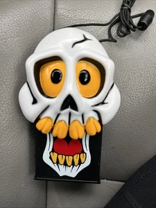 Good Things Trick Or Treat Skull Skeleton Flashlight Necklace VTG 1996 WORKS - Picture 1 of 5
