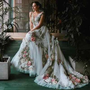 Elegant 3D Floral Wedding Dresses Sheer V Neck Backless Sweep Train Bridal Gowns - Picture 1 of 14
