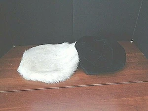 Pair of women's VINTAGE BARET's - Picture 1 of 5