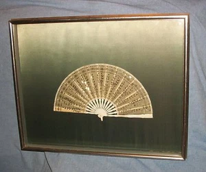 OLD SILK HAND FAN ANTIQUE EARLY 1800s ELEGANT ABANIKO MAI OGI SENSU FRAMED GLASS - Picture 1 of 8