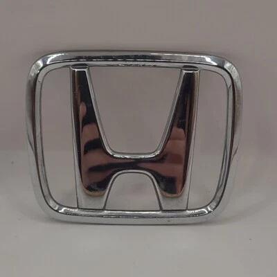 1998 - 2002 Honda Accord tampa traseira do porta-malas emblema cromado serve 2001 ACCORD FABRICANTE DE EQUIPAMENTO ORIGINAL - Imagem 1 de 4