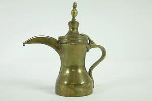 Antico ottone mediorientale Ewer - Foto 1 di 5