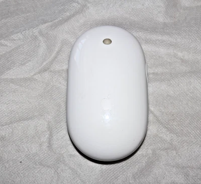 GENUINE Apple Wireless Bluetooth Mighty Mouse Model A1197 Tested - Image 1 of 4