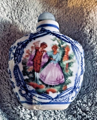 Botella de tabaco de porcelana Fragonard china vintage para pareja de cortejo con tapa de jade azul Foto 1 de 4