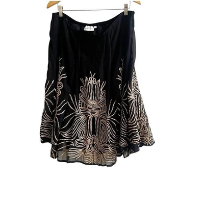 Falda hasta la rodilla negra bordada de gasa suave envolvente talla XL bordada dorada Foto 1 de 4