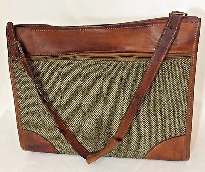 "Bolso de mano Hartmann de tweed y cuero tostado fin de semana 17"" de ancho con correa para el hombro" Foto 1 de 4