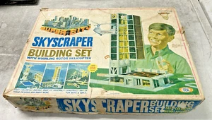 Juego de construcción rascacielos en la caja - Imagen 1 de 8