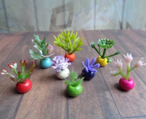 1:24 Dolls House Miniature: 8x Vase Potted House Plants Shrubs & Flowers (ref.M) - Picture 1 of 8