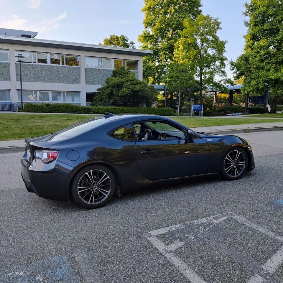 Scion: FR-S - Image 1 of 4