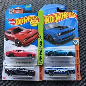Hot Wheels ‘15 Dodge Challenger SRT HELLCAT Red ‘18 Demon Color Variation Set - Picture 1 of 1