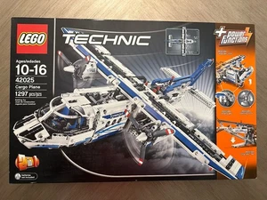 LEGO 42025 Technic Aereo Cargo Nuovo Sigillato - Foto 1 di 2