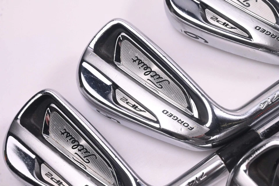 Left Hand Titleist 714 AP2 Irons / 4-PW / Regular Flex Dynalite Shafts - Image 1 of 4