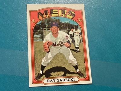 1972 Topps Ray Sadecki Semi-High Number #563 - Near Mint - Great Corners - Image 1 of 2