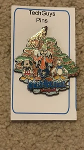 Disneyland Splash Mountain Pin 2001 Mickey Mouse Donald Duck Goofy Pin - Picture 1 of 2