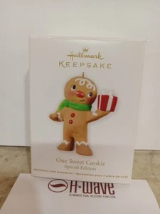 HALLMARK One Sweet Cookie - Picture 1 of 1