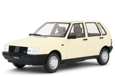 LAUDORACING-MODELS 1:18 Fiat Uno 55S 1983 LM182F - Image 1 of 4