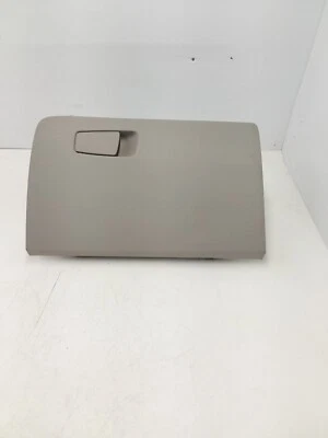 2016-2020 HYUNDAI TUCSON OEM FRONT RIGHT DASH GLOVE BOX 84511-D3000 - Image 1 of 4