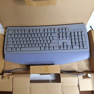 Sony Vaio Keyboard KB-7923 with Wrist Rest and Original Box - Picture 1 of 9