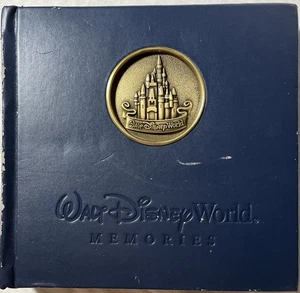 Álbum de fotos Disneyworld Resort Castle Medallion Memories azul *ENVÍO GRATUITO* - Imagen 1 de 11