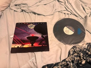 NIGHT RANGER Dawn Patrol - AUTOGRAPHED X4 - 1982 - Picture 1 of 3
