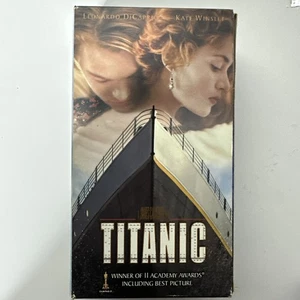 VINTAGE Titanic Video VHS Tape Movie 1998 Leonardo DiCaprio Kate Winslet - Bild 1 von 6