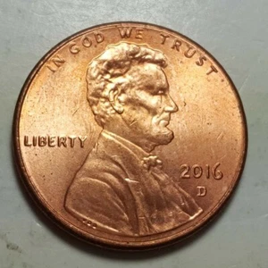 2016-D Lincoln Shield Broadstrike Slightly Off-center Obverse Error Coin - Picture 1 of 2