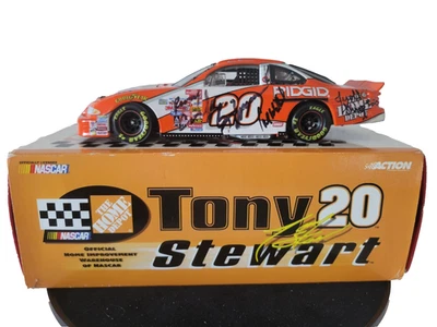 1/32 SCALE #20 HOME DEPOT 2002 CHAMPION AUTOGRAPHED BY DRIVER, OWNER & TEAM - Image 1 of 4