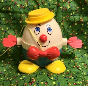 Vintage Fisher Price Humpty Dumpty #736 Pull Toy With Spinning Hands - Picture 1 of 14