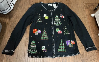 Cárdigan Suéter Pequeño De Colección Blanco Ciervo Negro Árbol de Navidad Regalo Bordado Cuentas Foto 1 de 4