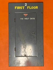 Used 200 Amp Wadsworth 30 Space Panel Cover L21030-42 - Picture 1 of 4