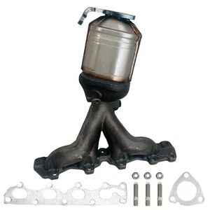 Exhaust Manifold Catalytic Converter for Chevy Malibu Pontiac G6 Saturn Aura - Picture 1 of 10