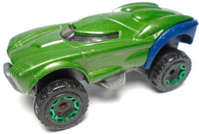 2014 HOT WHEELS MARVEL SMART HULK GREEN 1:64 DIECAST 2 3/4" CAR WITH BLUE - Image 1 of 4