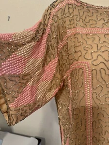 Vtg 70s 80s Does 20s Star Group Pink Nice Sequin Silk Art deco Bugle bead  Top M - Picture 1 of 11