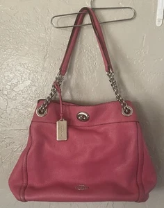 Coach Women's Pink Pebbled Leather Turnlock Edie Shoulder Bag Purse - Picture 1 of 24