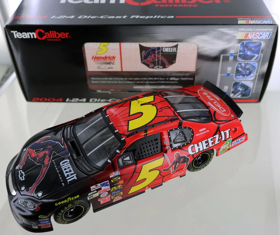 Terry Labonte #5 Cheeze-It/Kellog's /Spiderman 2004 Monte Carlo 1-24th diecast - Image 1 of 3