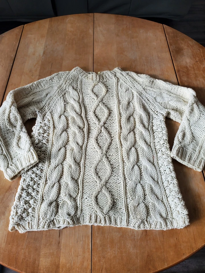 Vintage Sweater Wool Nylon Made in Italy for Dayton Womens Size 8 Cabe Knit - Image 1 of 4