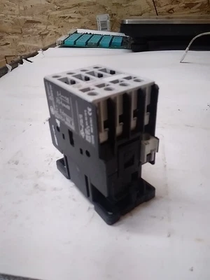 GENERAL ELECTRIC RL4RA022T CONTACTOR - Image 1 of 4