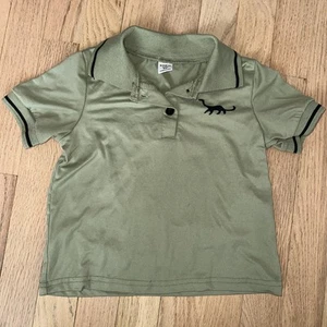 SHEIN Boys Green Collared Shirt With Dinosaur - Size 4T - Picture 1 of 4