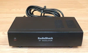 Radio Shack (15-1214) DVD Video Component Adapter Wired RF Modulator w/ Manual  - Picture 1 of 5