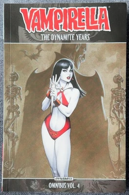 VAMPIRELLA THE DYNAMITE YEARS OMNIBUS Vol 4 TP - Image 1 of 4