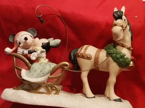 Precious Moments Disney Showcase Collection "Merry Kiss-Miss" 121700 Weihnachten - Bild 1 von 13