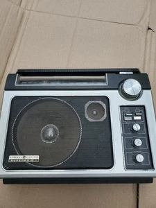 Vintage Super Radio II General Electric 7-2885A GE Long Range AM/FM Radio getestet - Bild 1 von 11